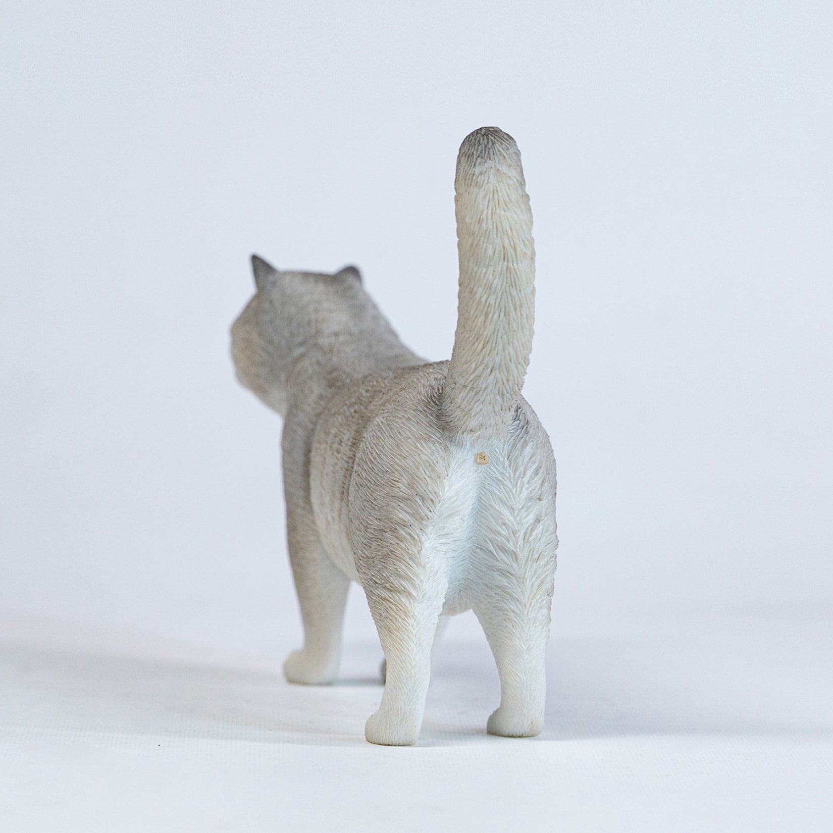 JXK Studio Gold & Silver Shaded Cat Model