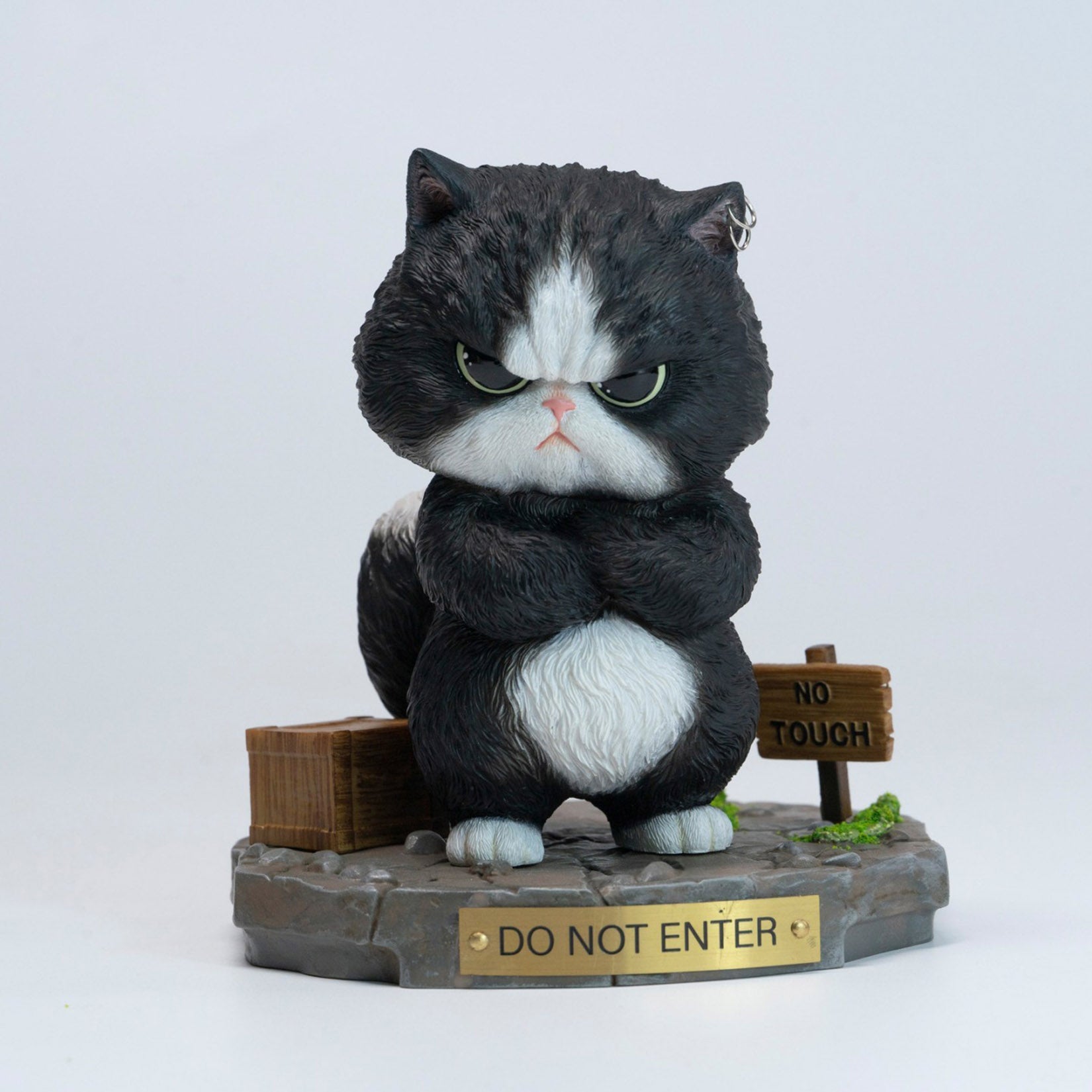 JXK Studio Bengbeng Baba Cat Figurine Ornament