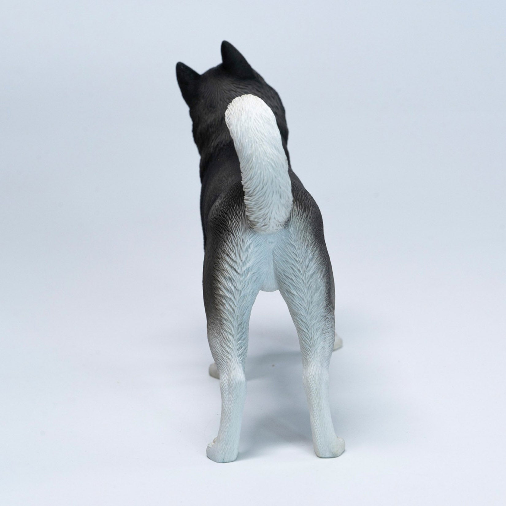 JXK Studio Husky Resin Dog Model Home Decor