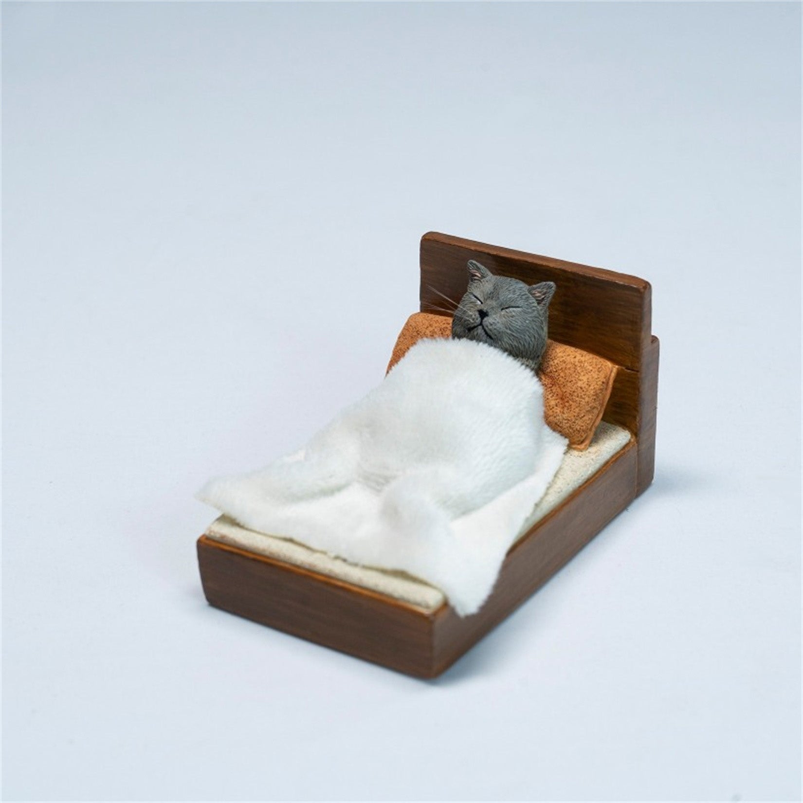 JXK Studio Small Sleeping Cat Model