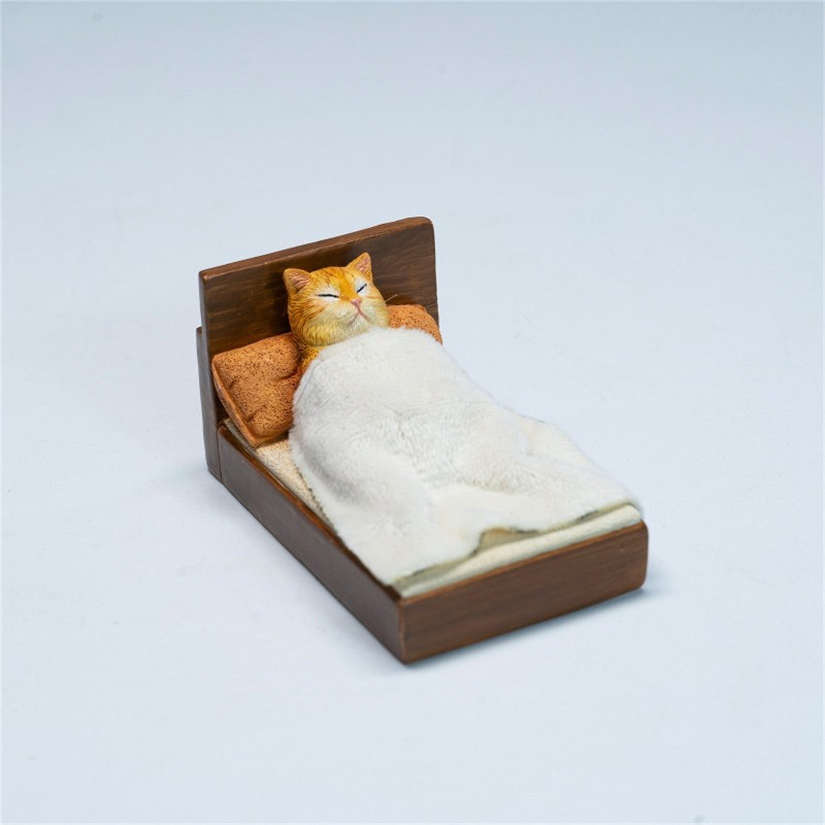 JXK Studio Small Sleeping Cat Model