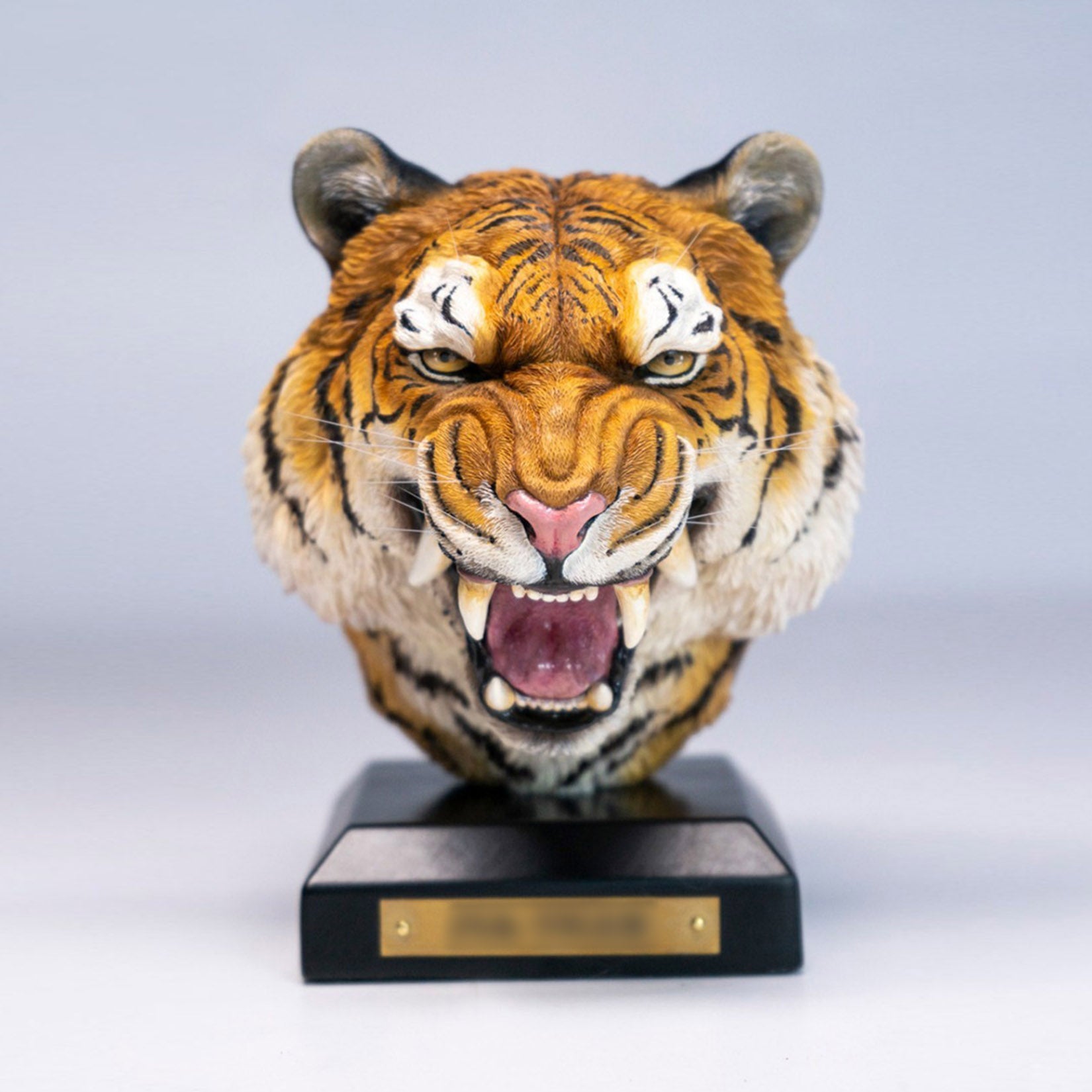 JXK Tiger Head Statue Figure