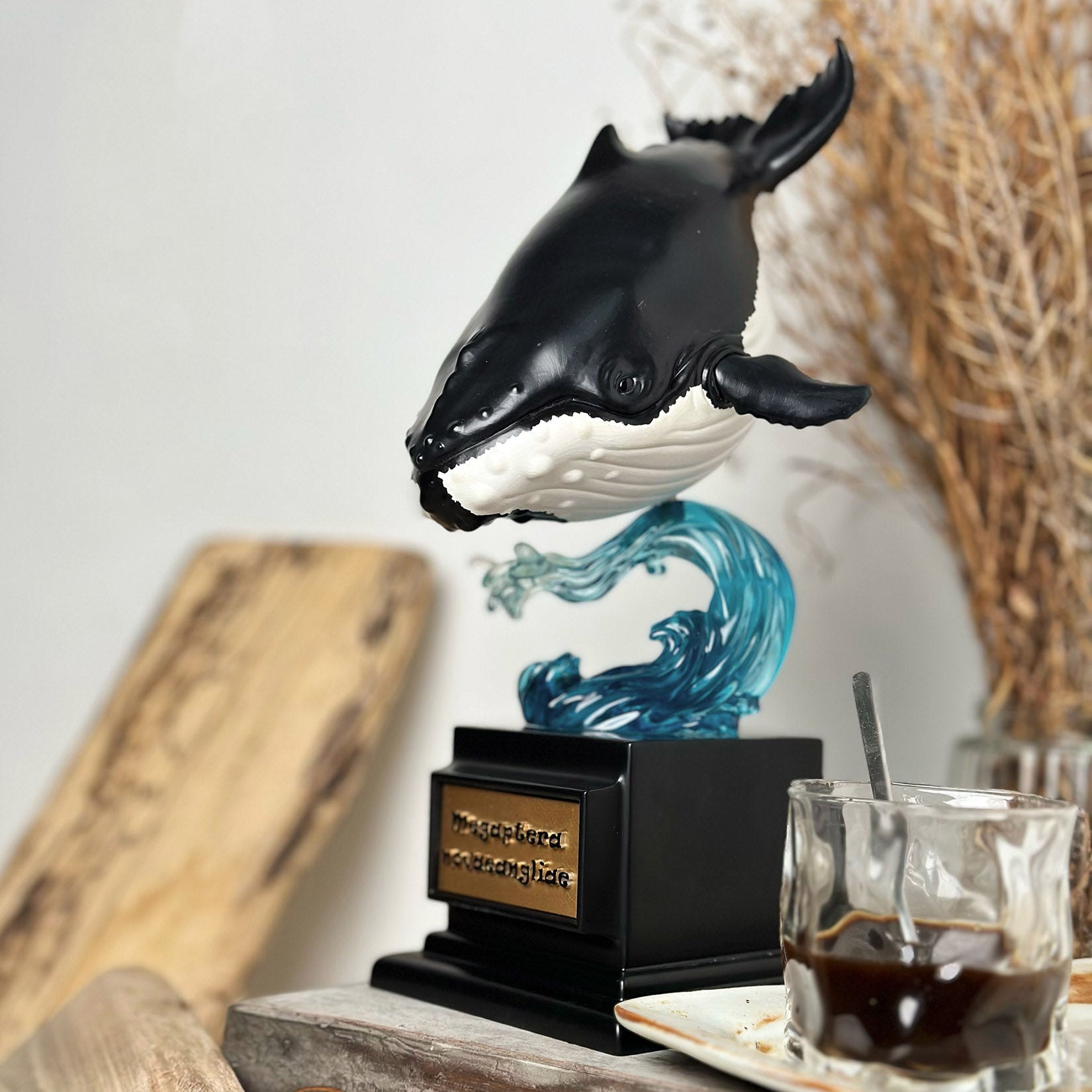 BOWUZHI Studio PLUS Whale Model
