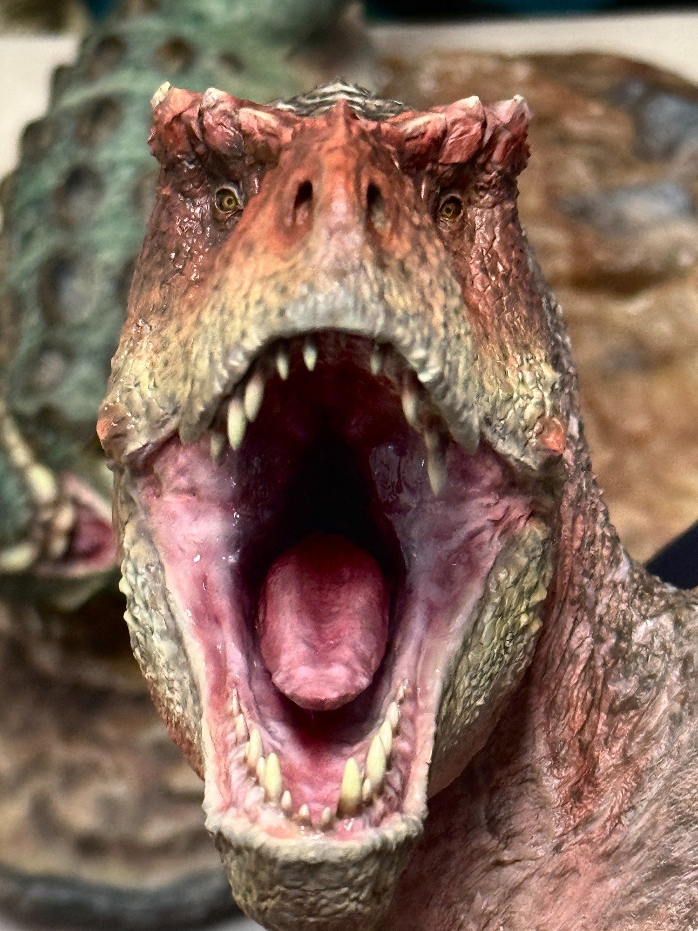SHOWANNA 1:15 Scale Tyrannosaurus Rex VS Ankylosaurus SCENE STATUE USED