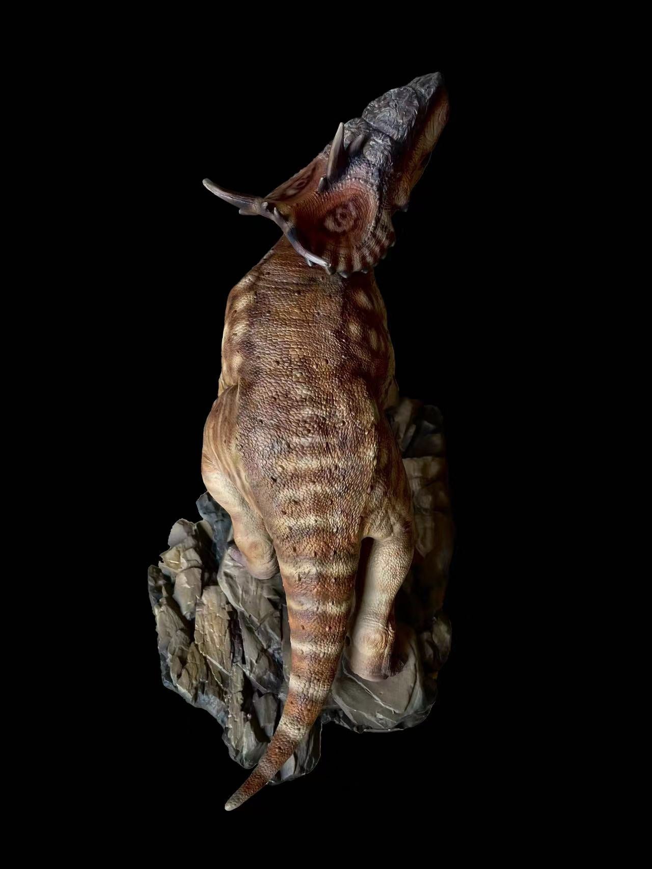 Aokhan Pachyrhinosaurus Scene Statue
