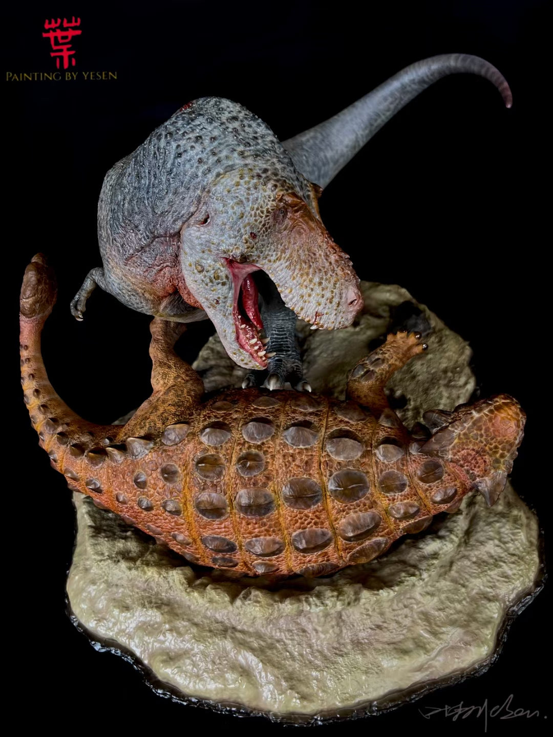 SHOWANNA 1:15 Scale Tyrannosaurus Rex VS Ankylosaurus SCENE STATUE