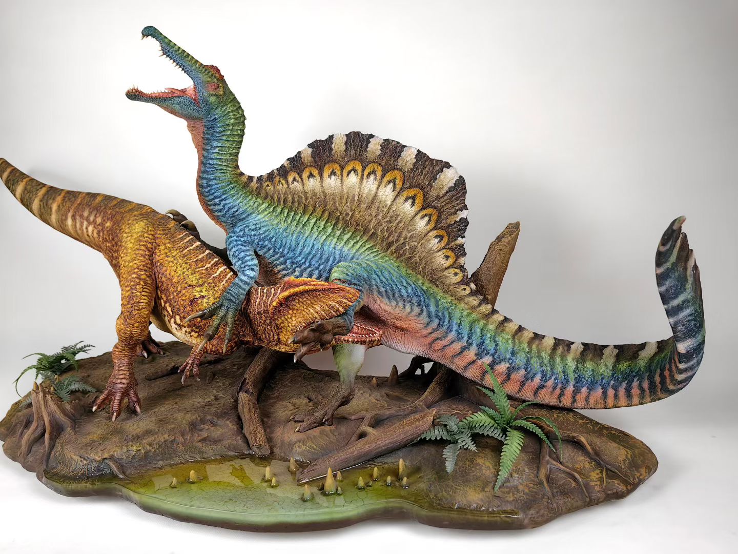 Showanna Studio 1/15 Scale Spinosaurus VS Carcharodontosaurus Scene Statue