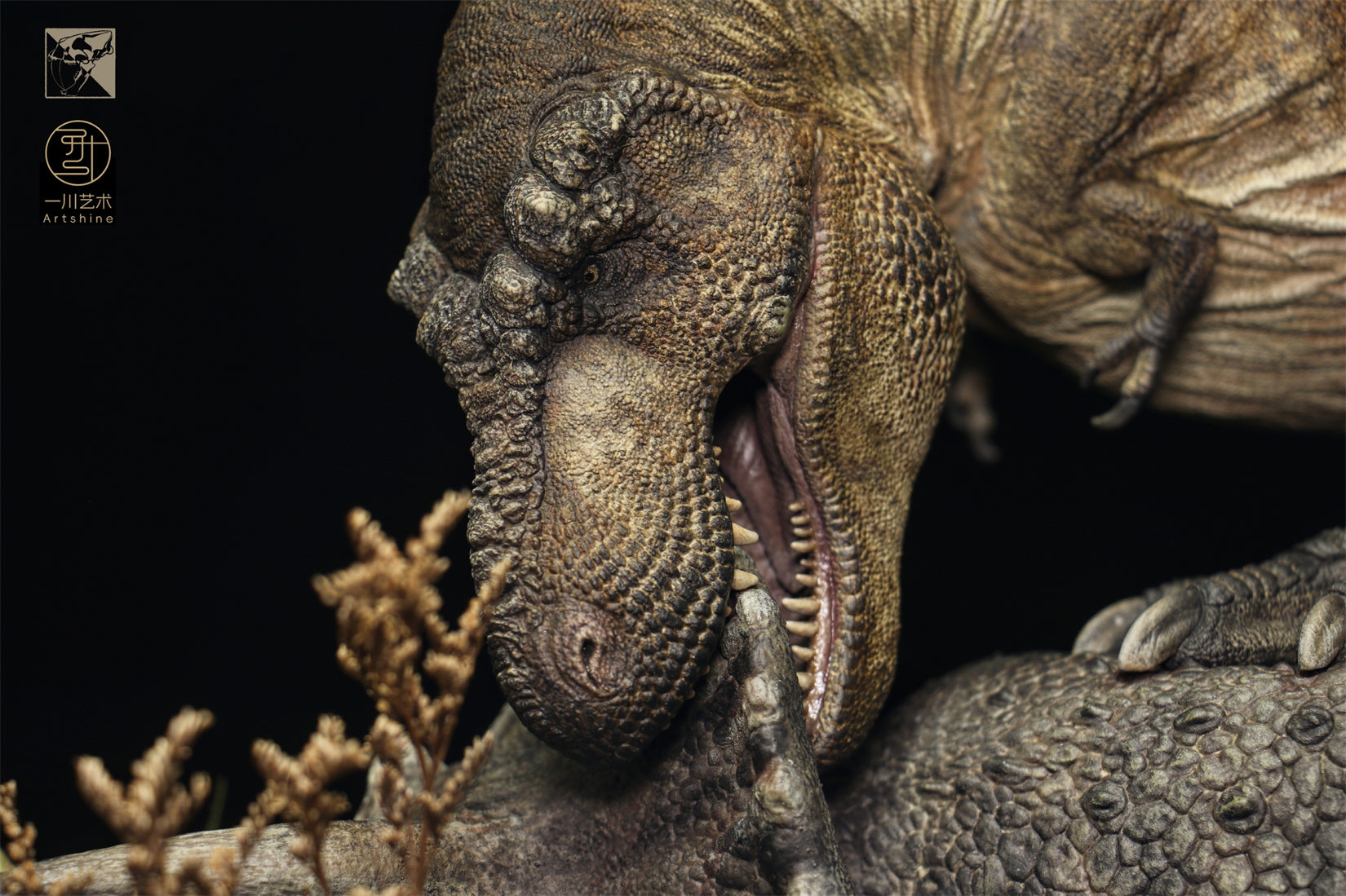 Ashine Alliance X Cristian Lopez Wankel Rex Scene Statue