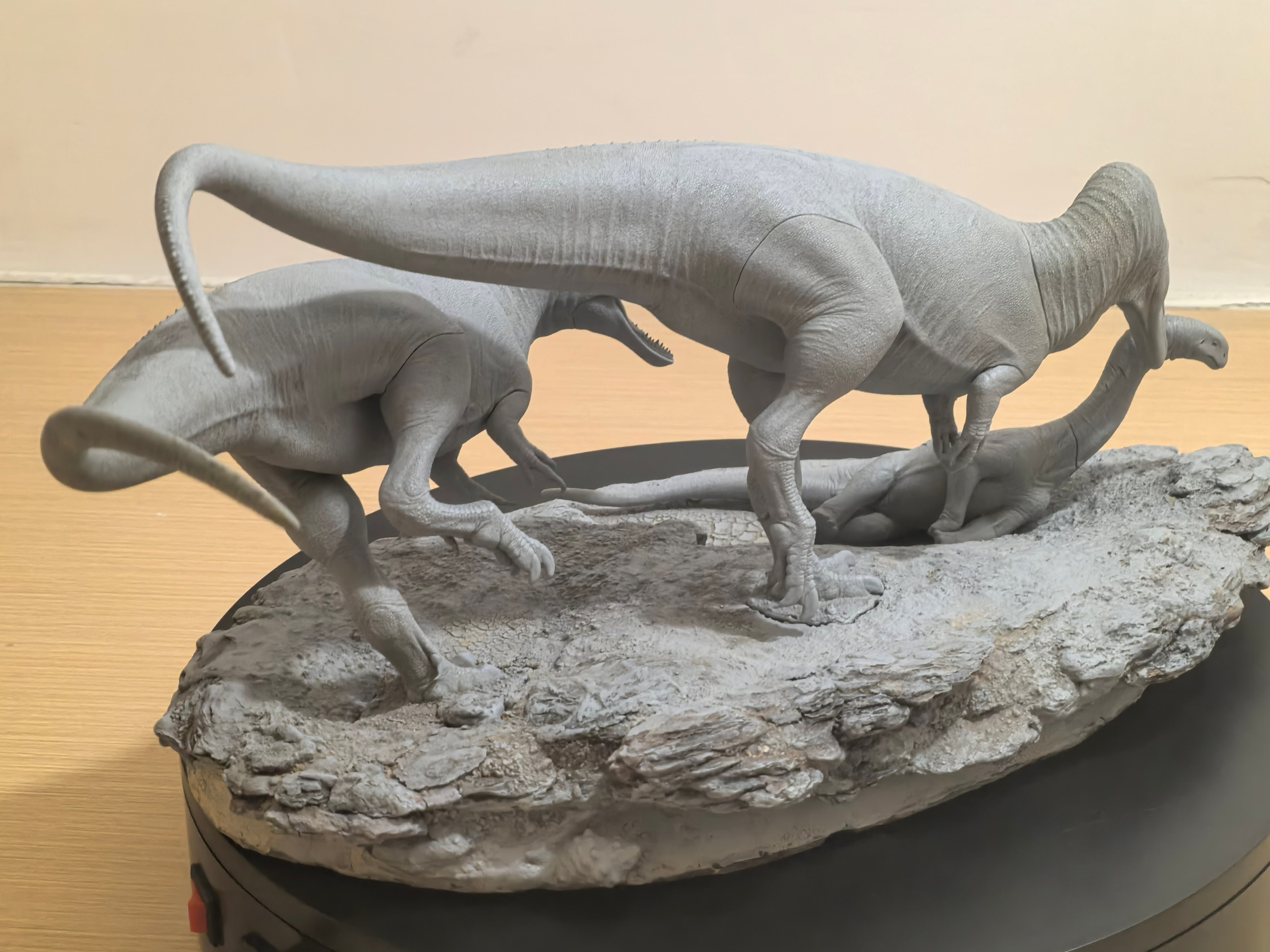 MK Studio 1:20 Scale Megalosaurus Pair Hunt Cetiosaurus Scene Statue