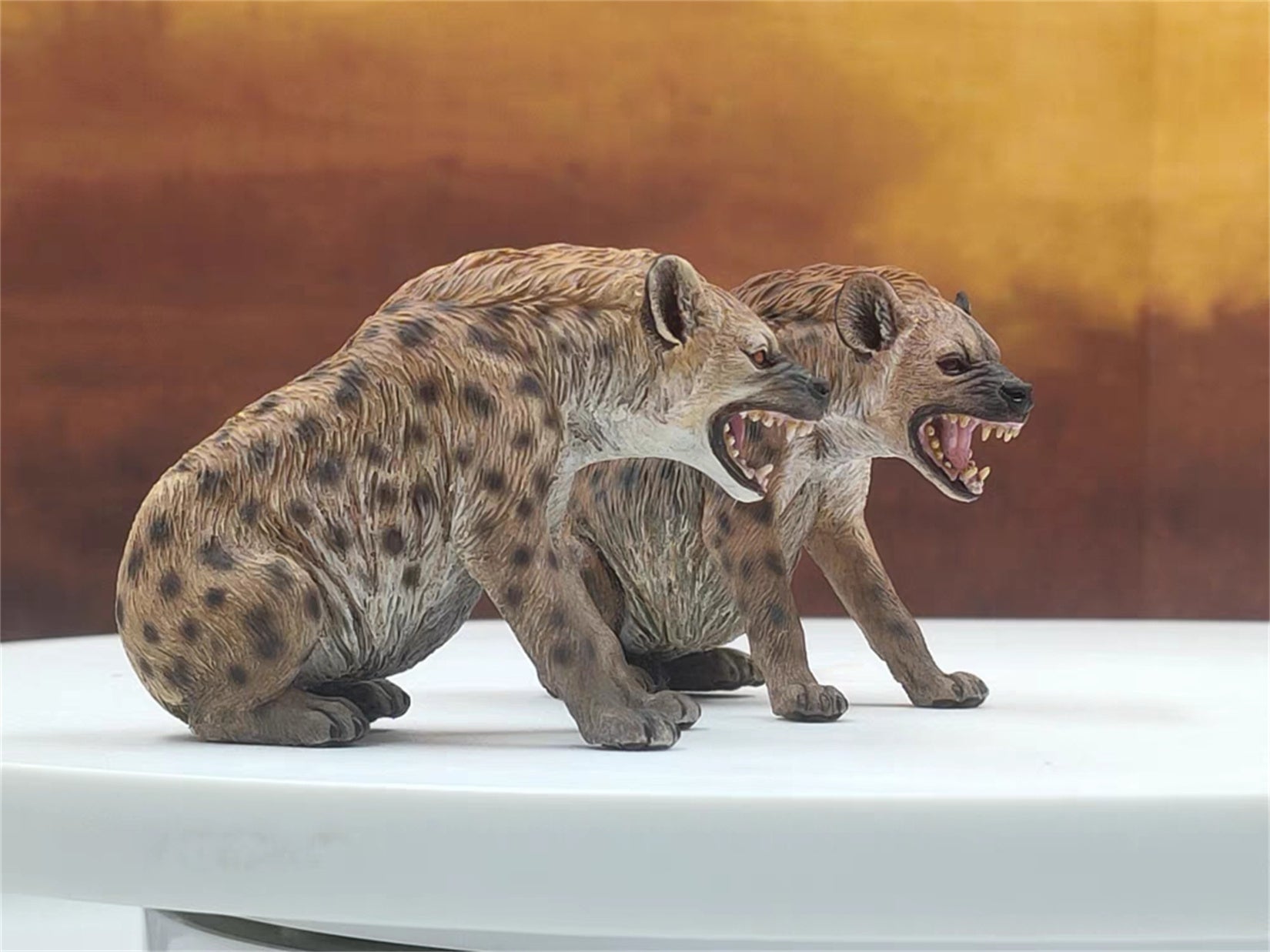 1/18 Scale Leopard Hyena Scene Model