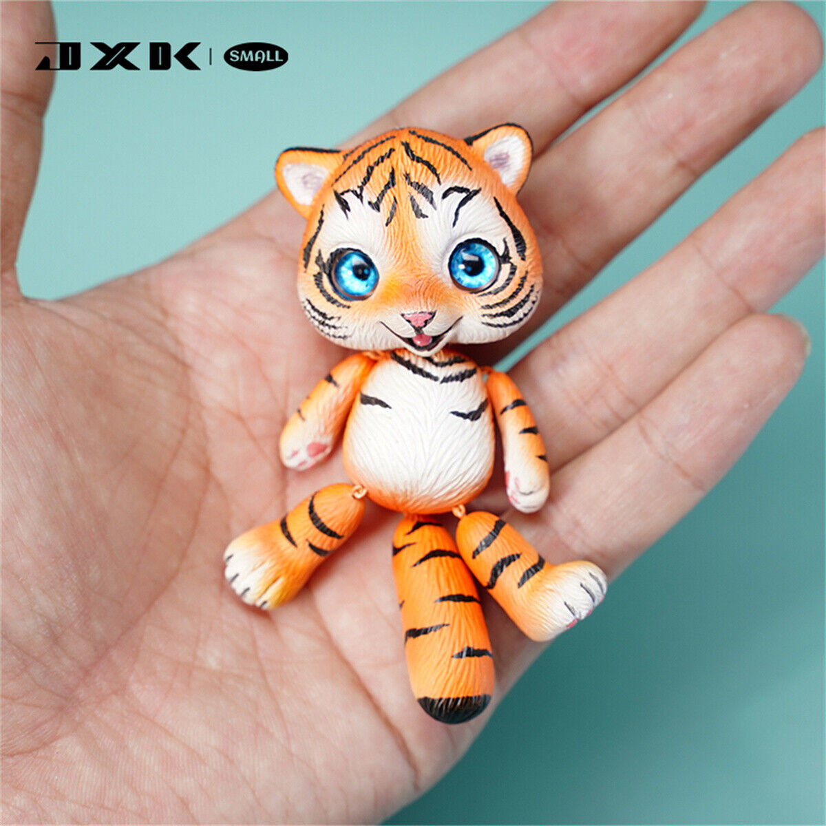 JXK Cartoon Tiger Hanging Ornament Model