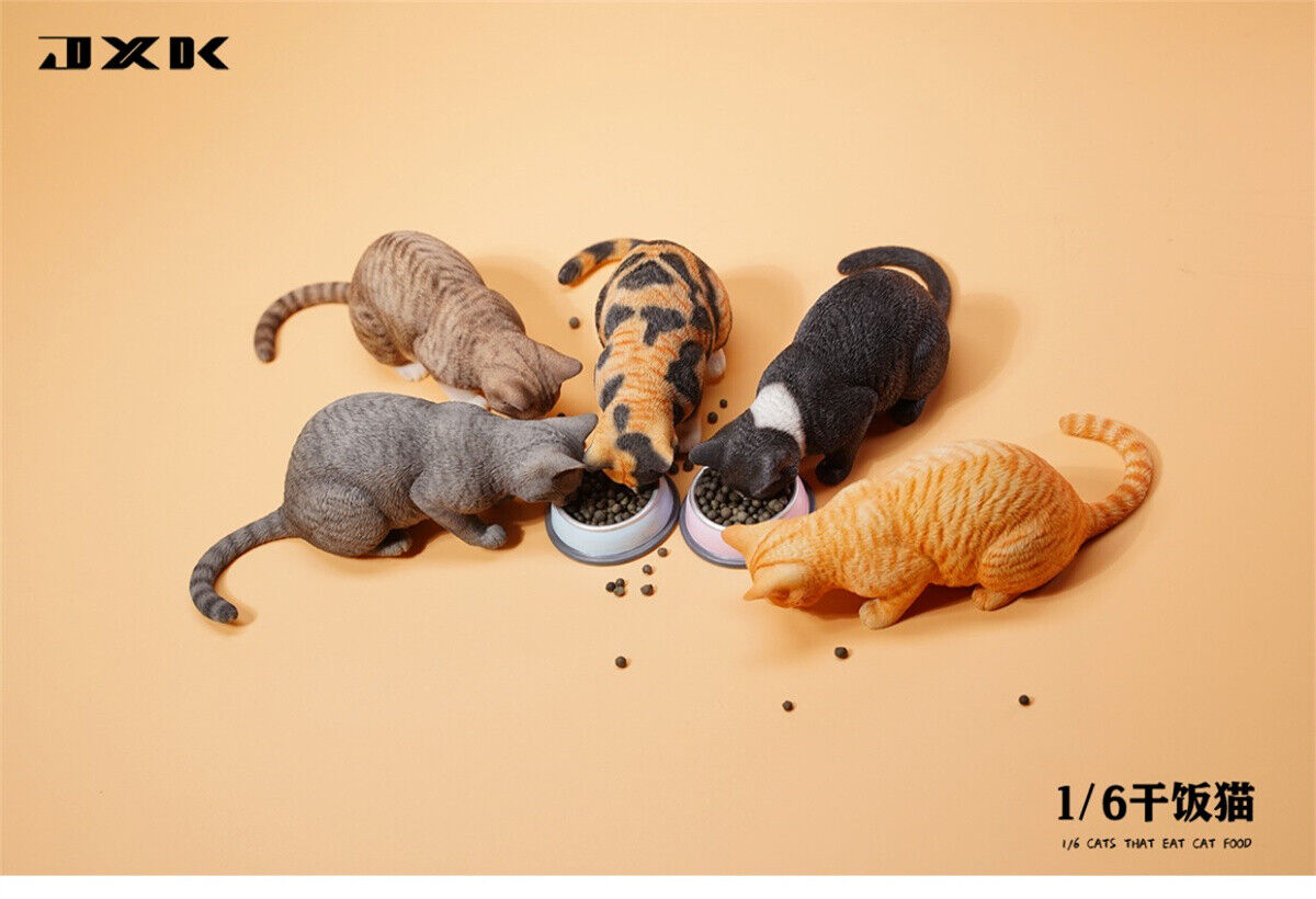 JXK 1/6 Cats That Eat Cat Food Model