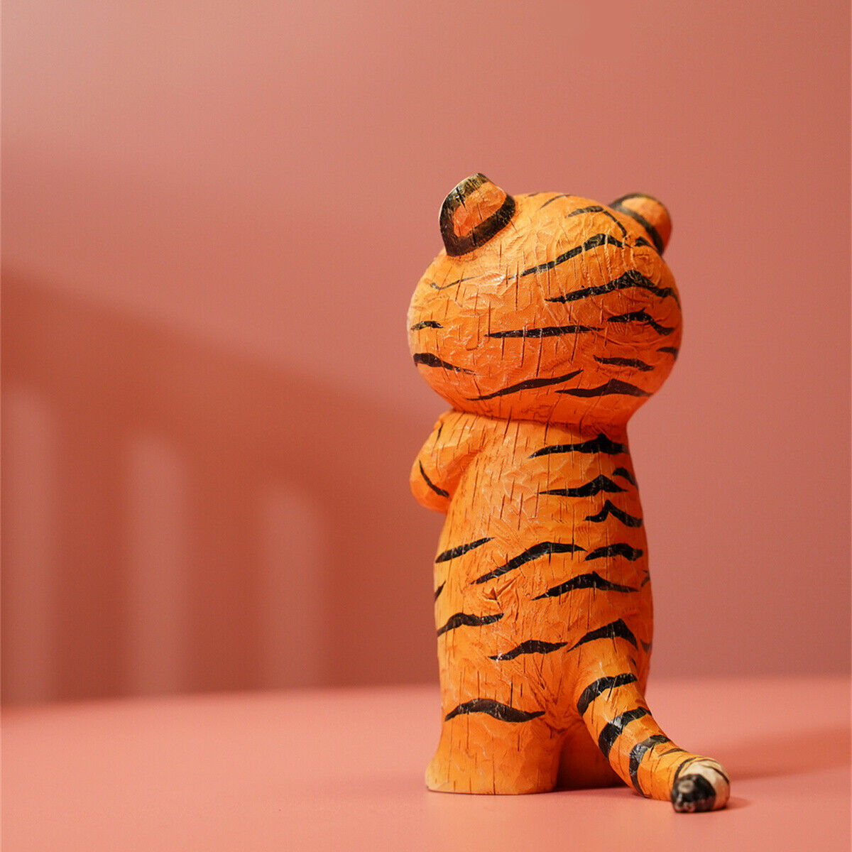 HEADCREST Woodcut Cat Model