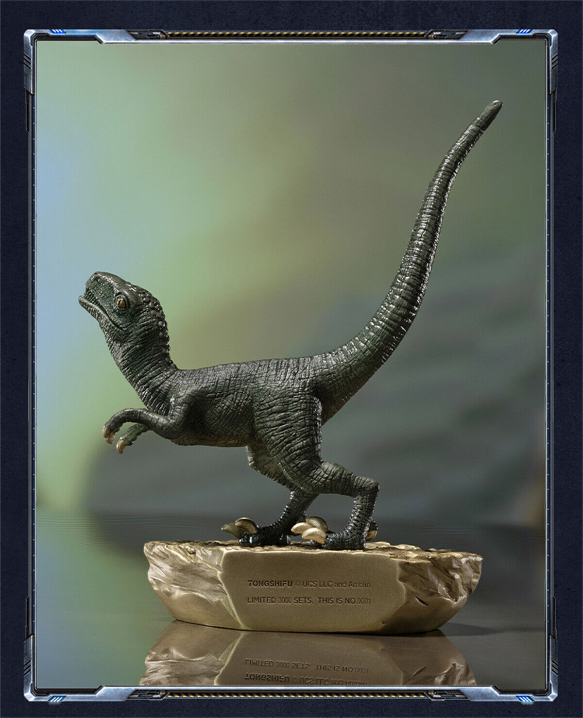 TONGSHIFU 1/20 Baby Velociraptor Model