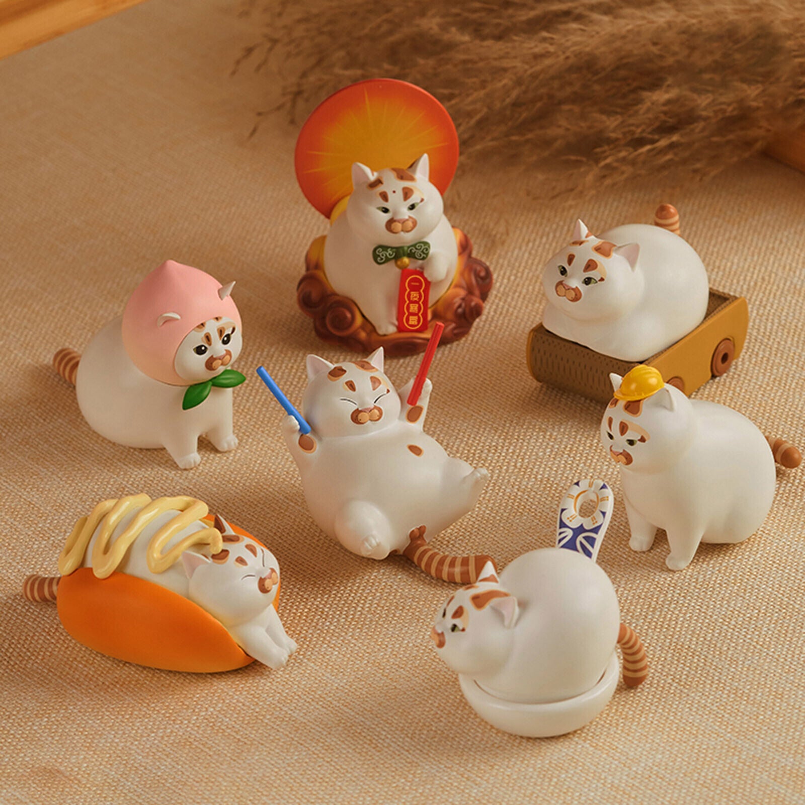 Animal Planet LouLou Cat Pig 2.0 Blind Box Model