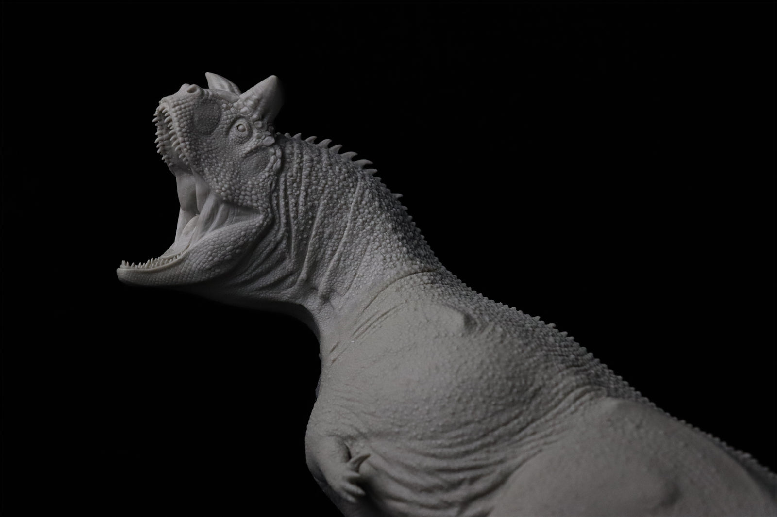 Sensen 1:15 Scale Carnotaurus Scene Statue