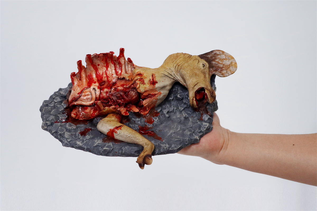 Corythosaurus Corpse Statue