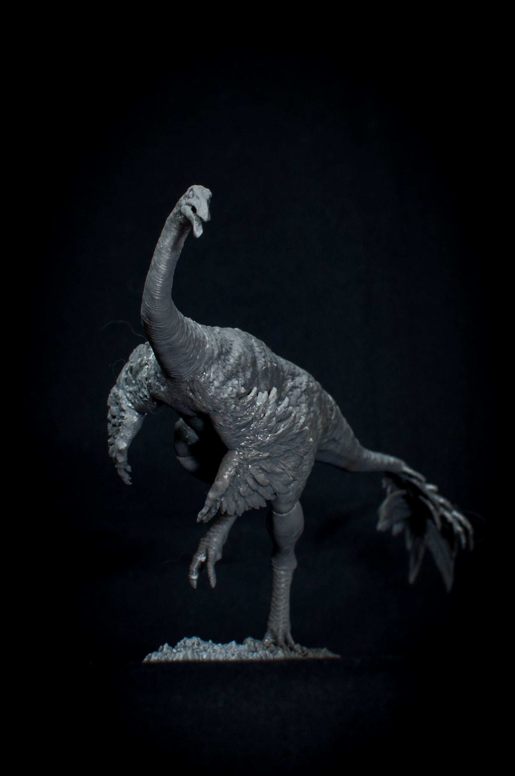 PASSION CHARGER Alioramus Hunt 3Pcs Gallimimus Scene Dinosaur GK Statue