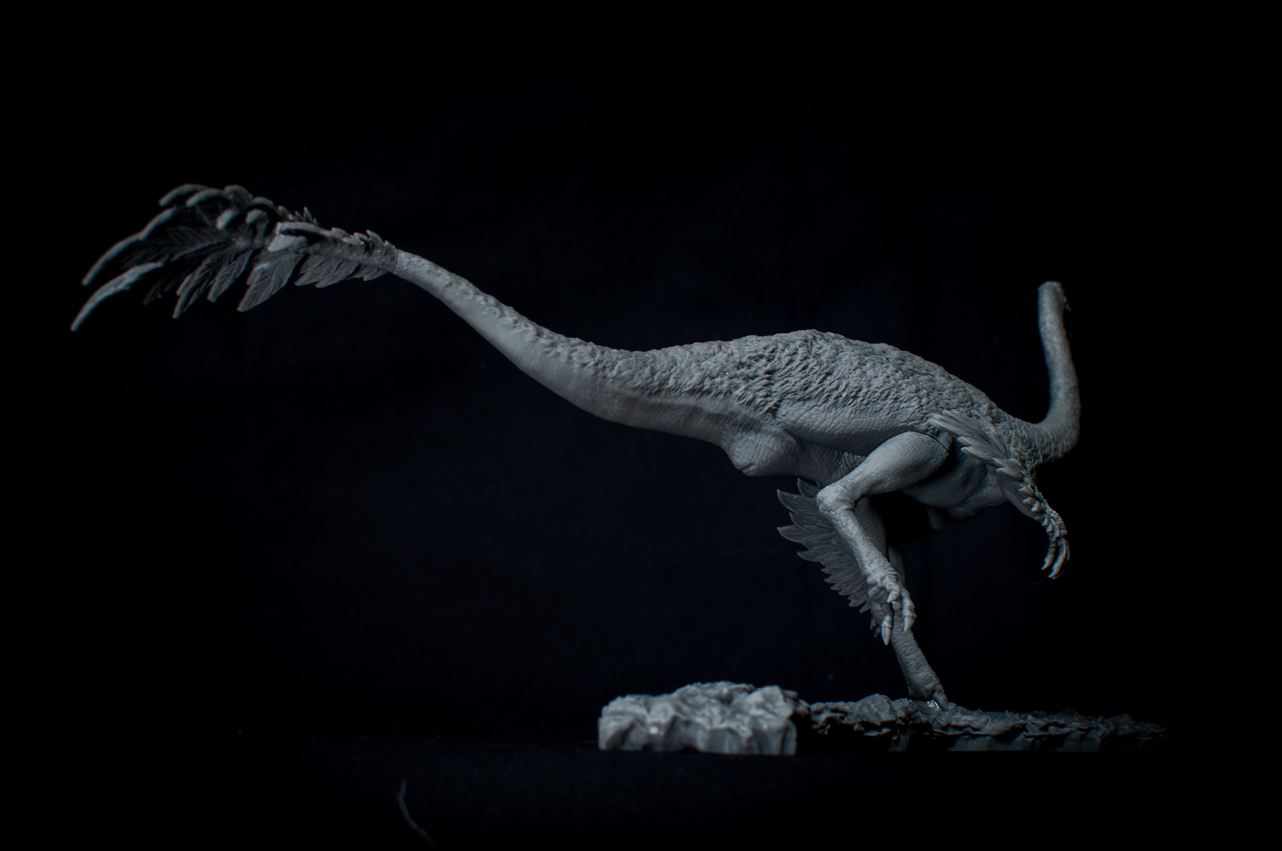 PASSION CHARGER Alioramus Hunt 3Pcs Gallimimus Scene Dinosaur GK Statue