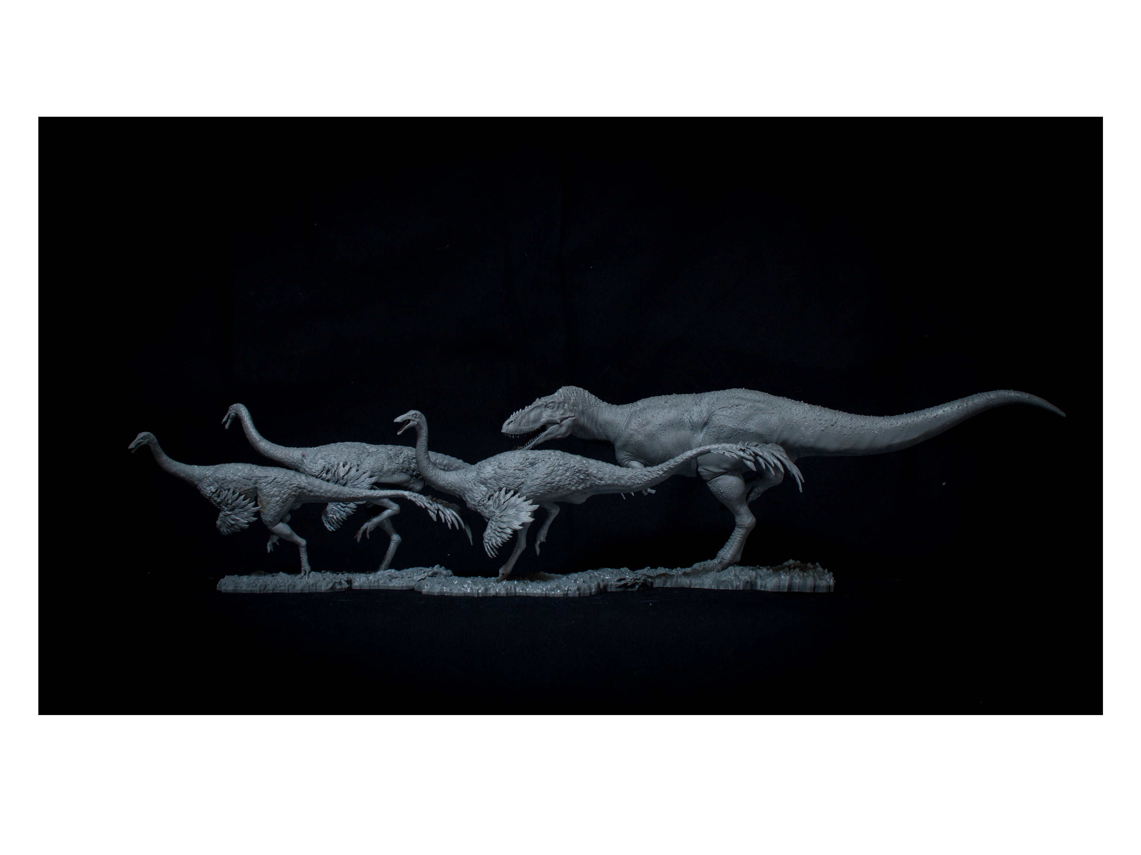 PASSION CHARGER Alioramus Hunt 3Pcs Gallimimus Scene Dinosaur GK Statue