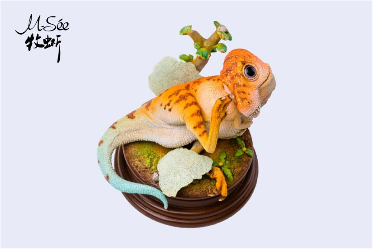 MuSee Tyrannosaurus Rex Baby Scene Dinosaur GK Statue