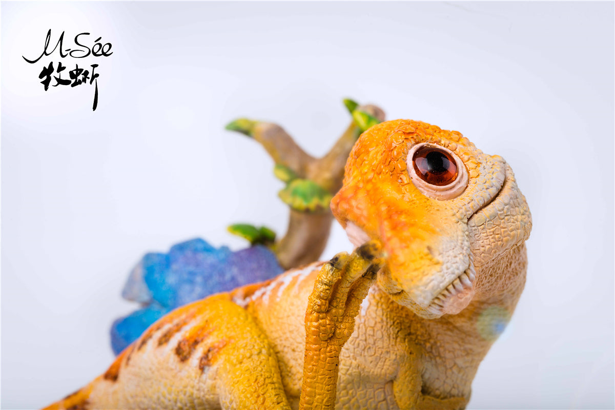 MuSee Tyrannosaurus Rex Baby Scene Dinosaur GK Statue
