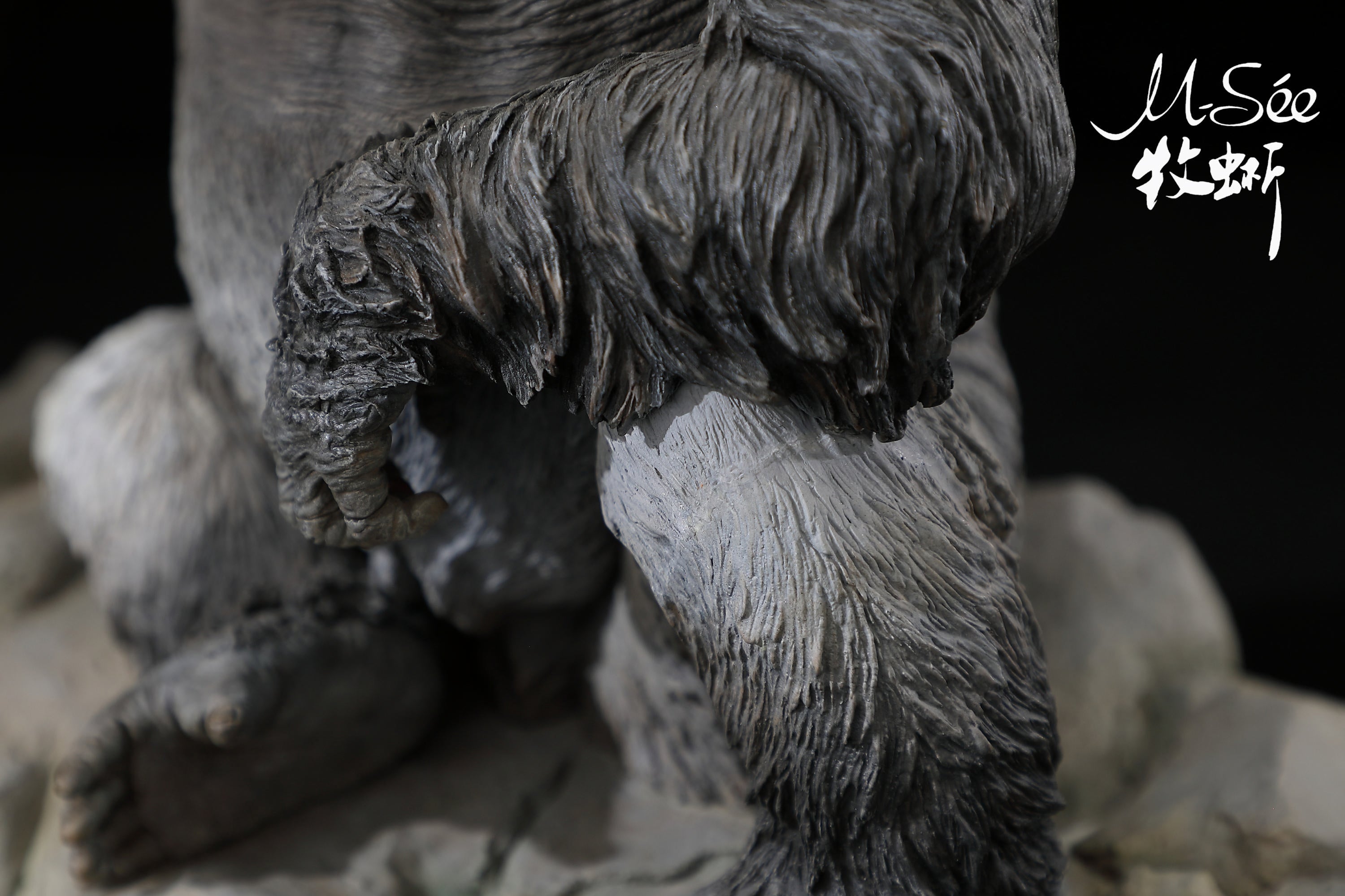 MuSee 1/6 Male Silverback Gorilla Scene Statue