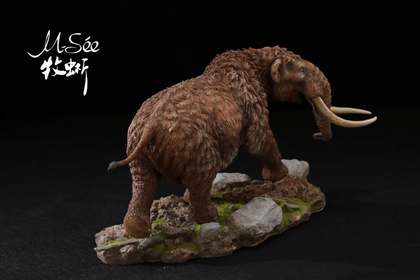 MuSee 1/18 Mammut americanum Mastodon Statue