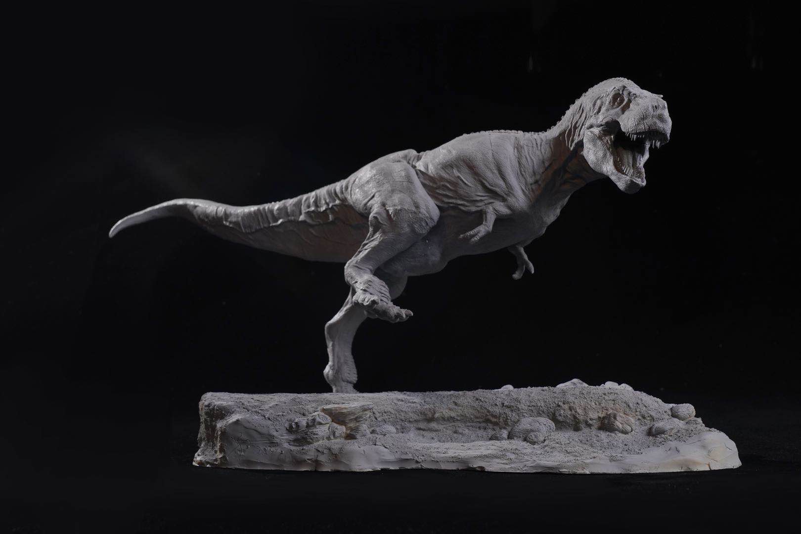 1/20 Tyrannosaurus Rex Statue Unpainted Kit