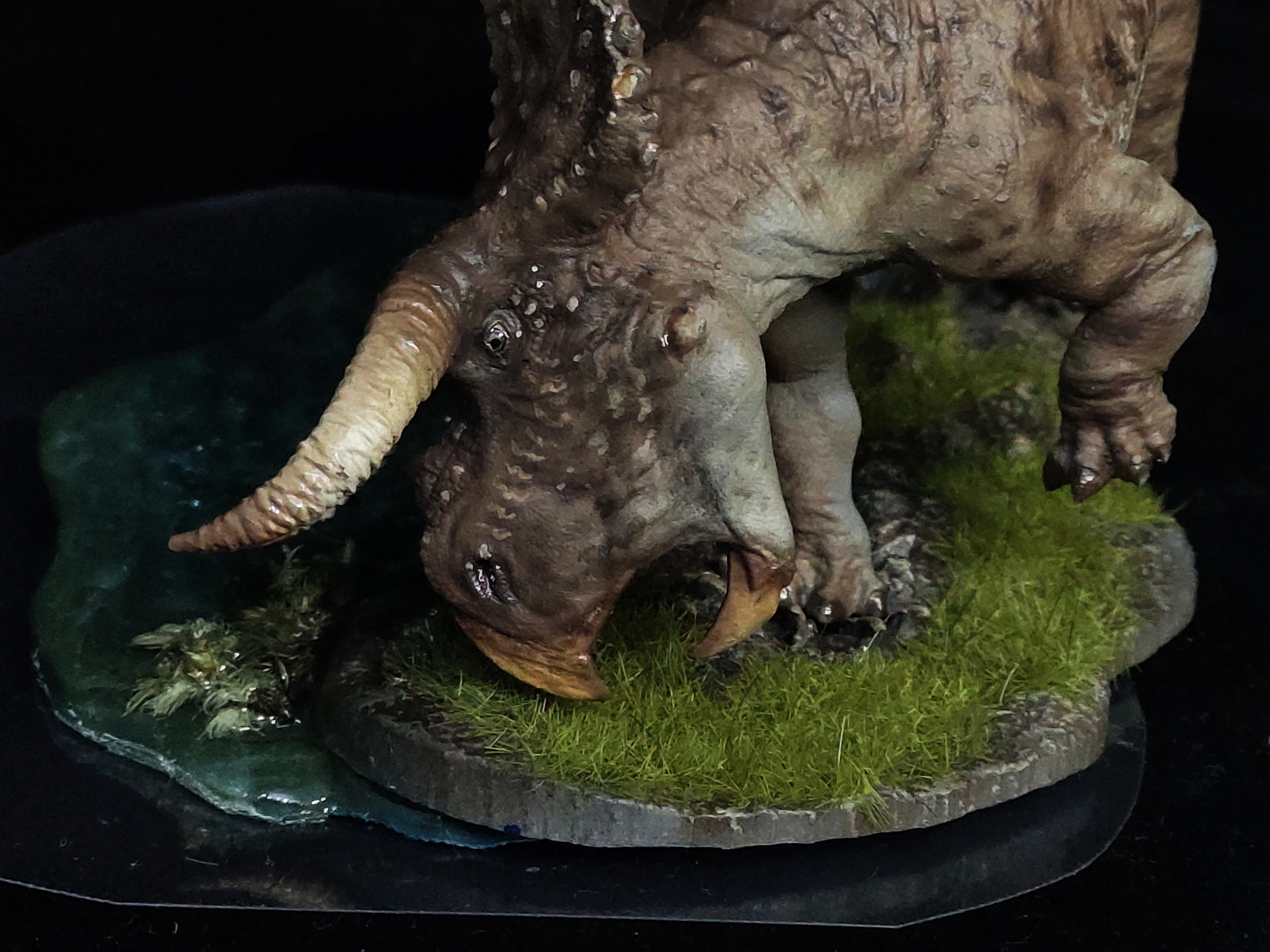 Nasutoceratops Bull Pose Statue