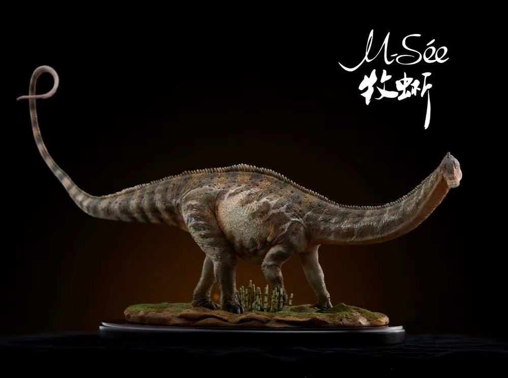 MuSee Studio 1/35 Diplodocus carnegiei Scene Statue