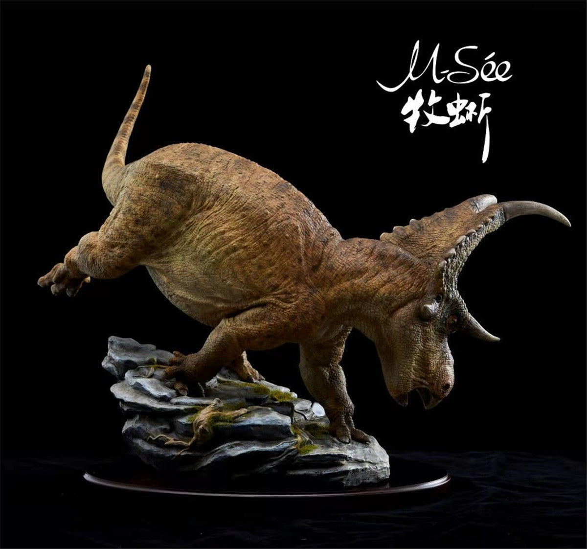 MuSee Diabloceratops Scene Statue