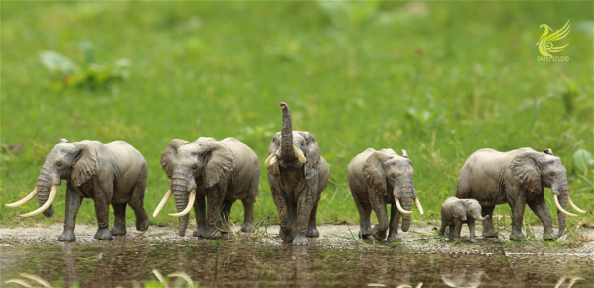 Dafei African Elephants Scene Model