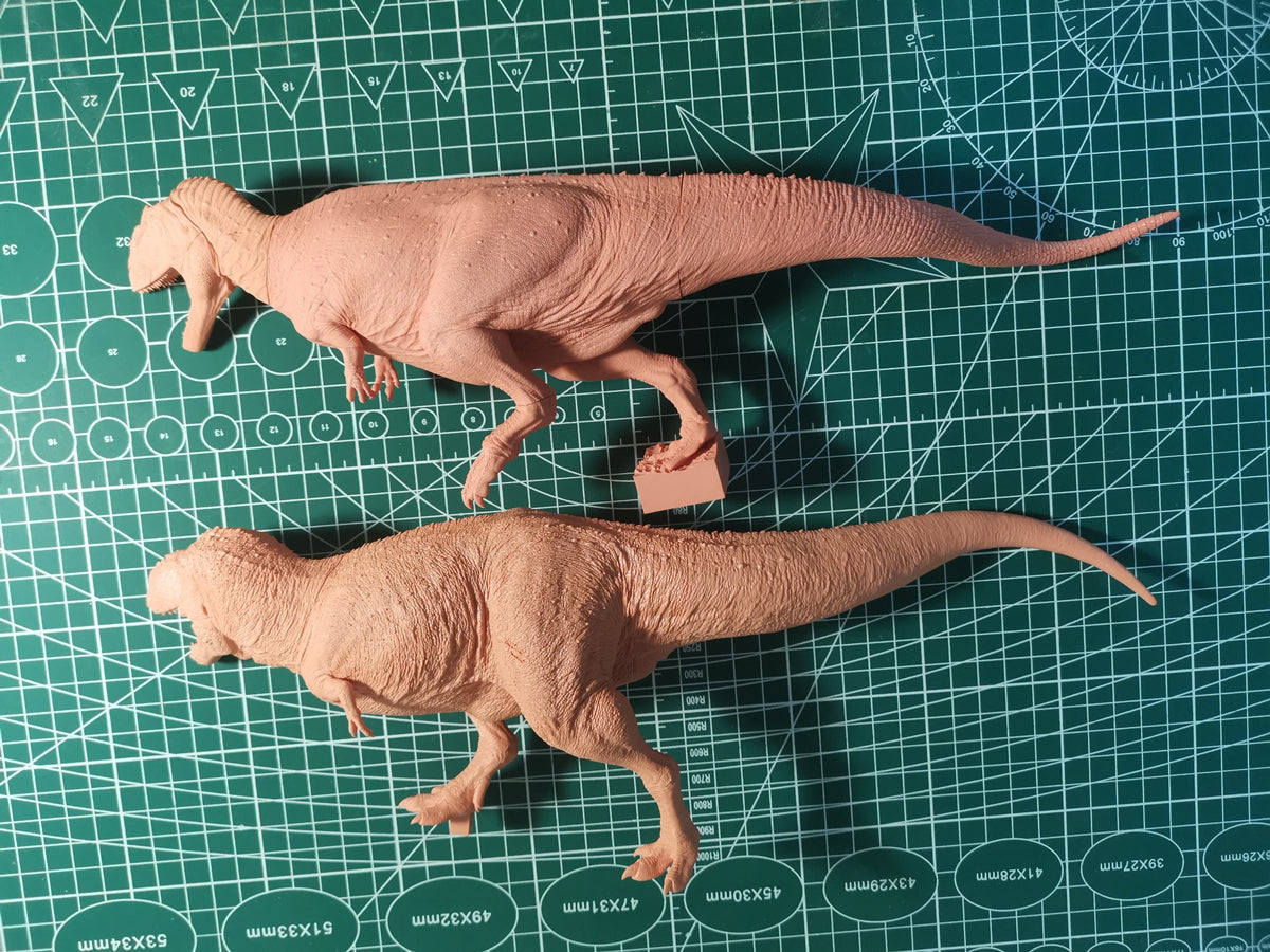 1/35 Tyrannosaurus Rex Scotty Statue