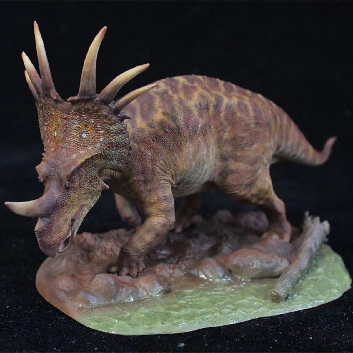 Yuangu Styracosaurus Model