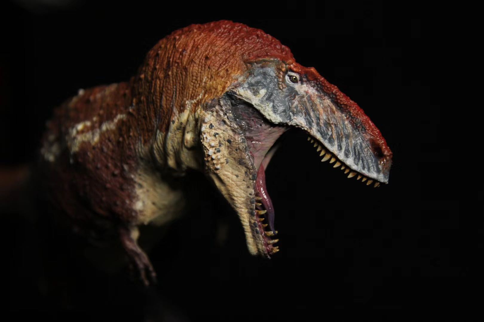 PASSION CHARGER 1/35 Mapusaurus Statue
