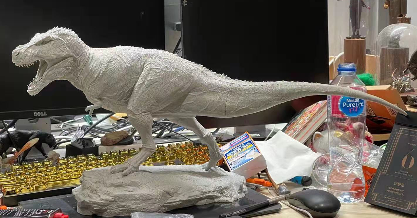 Yuppie Chen 1/20 T-Rex Scotty Statue