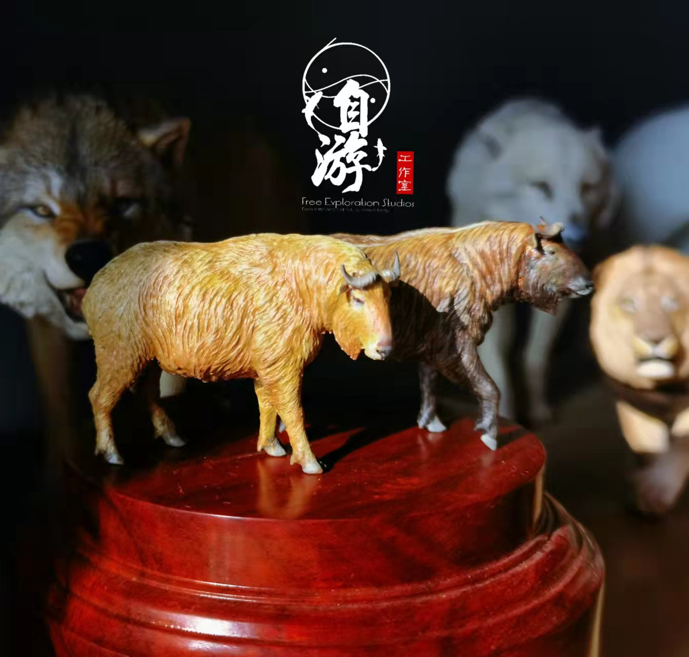 Budarcas taxicolor Sichuan Takin Model Kit