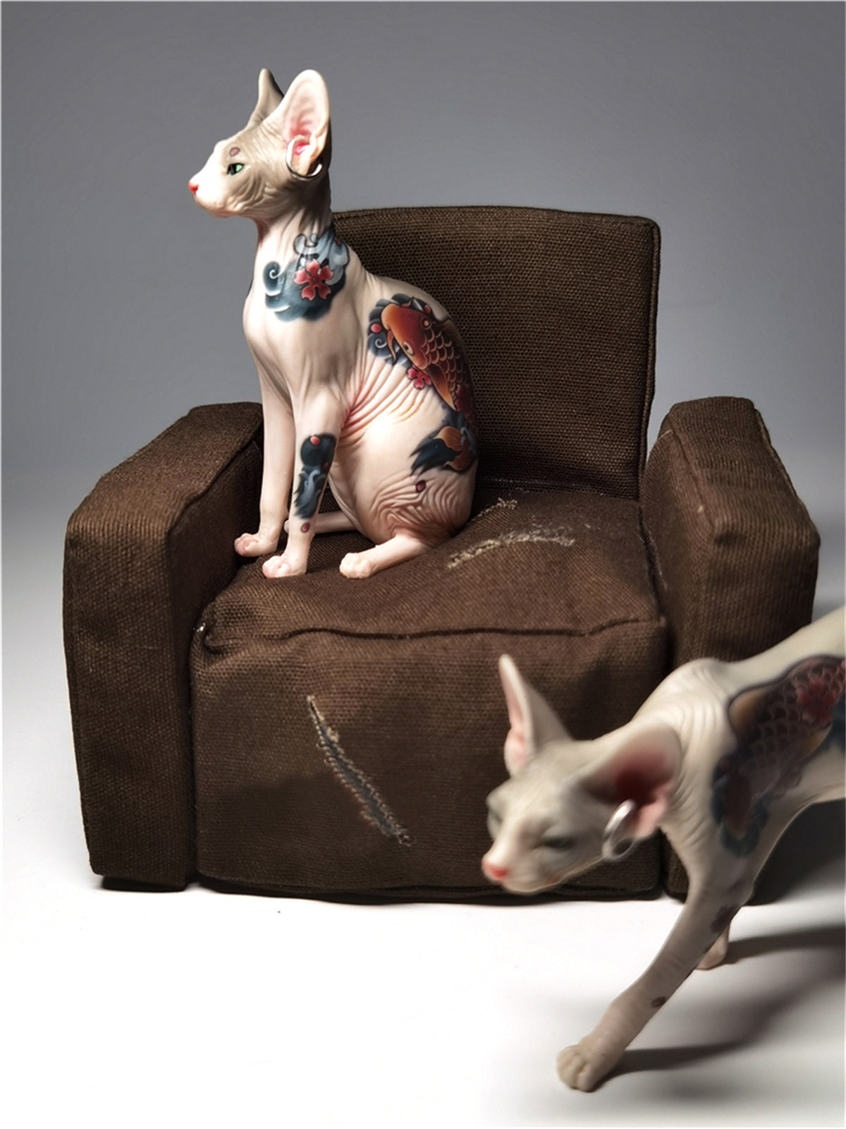 JXK Tattoo Canadian Hairless Cat Figure