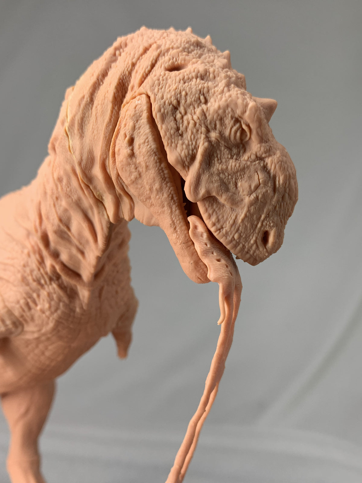 Yuppie Chen 1:20 Scale Majungasaurus Masiakasaurus Statue Unpainted Kit