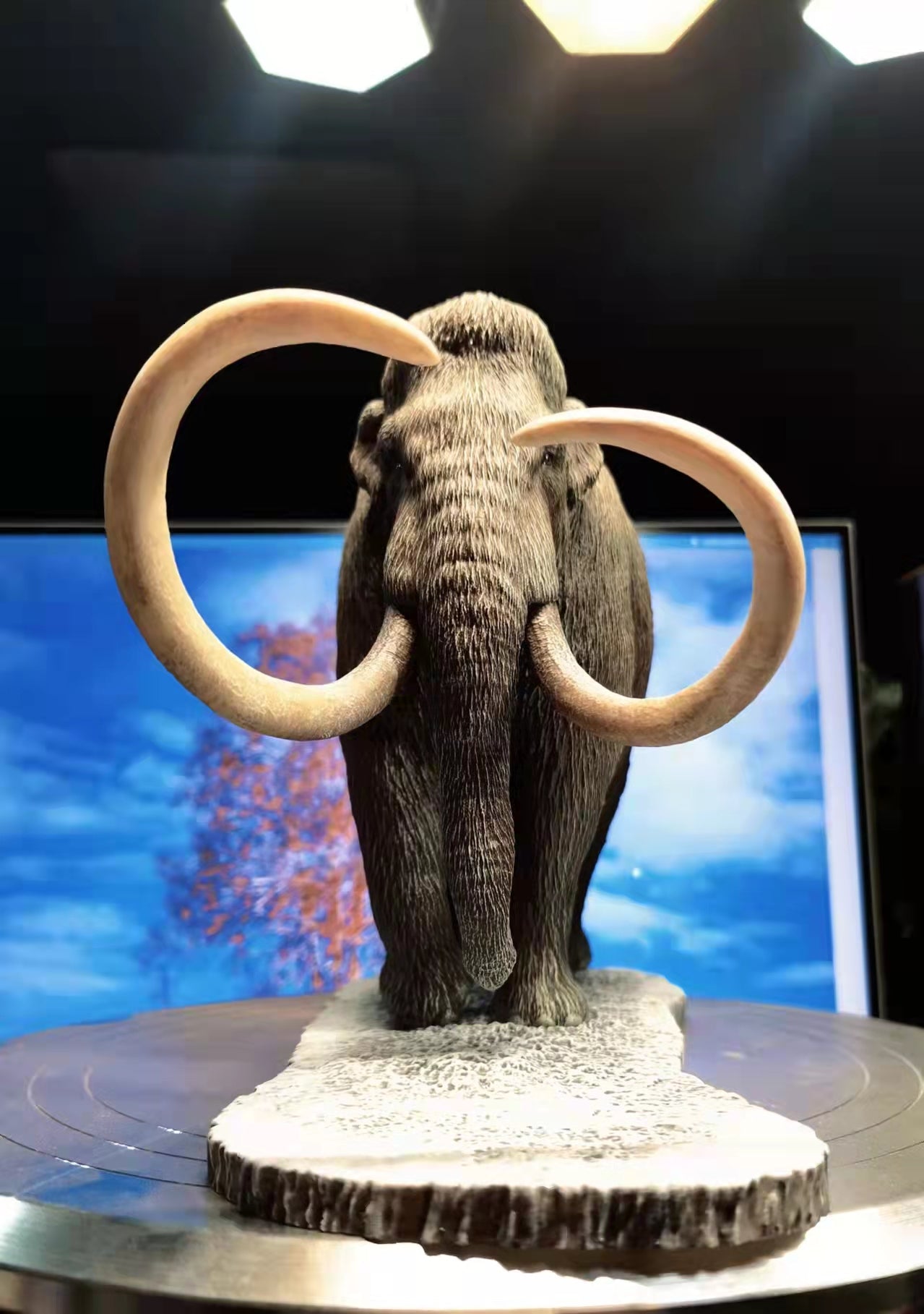 Mammuthus primigenius Behemoth Model Kit