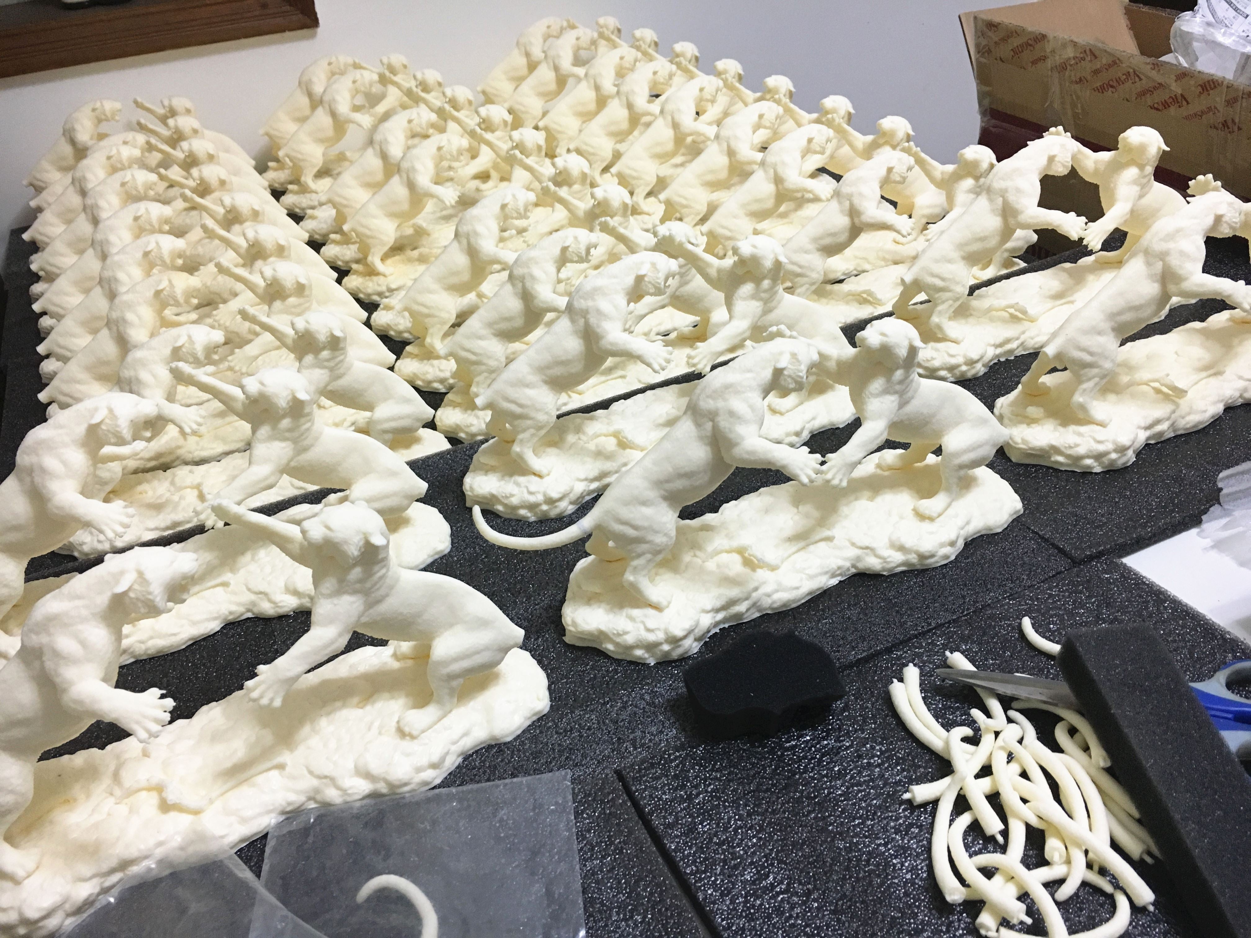 1:15 Barka VS Charger Tiger King Scene Model