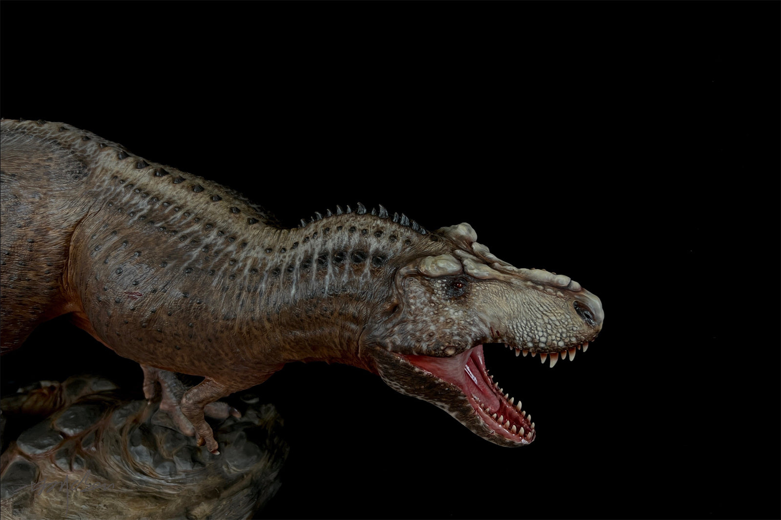 1/18 Tyrannosaurus Rex Rambo Scene Statue