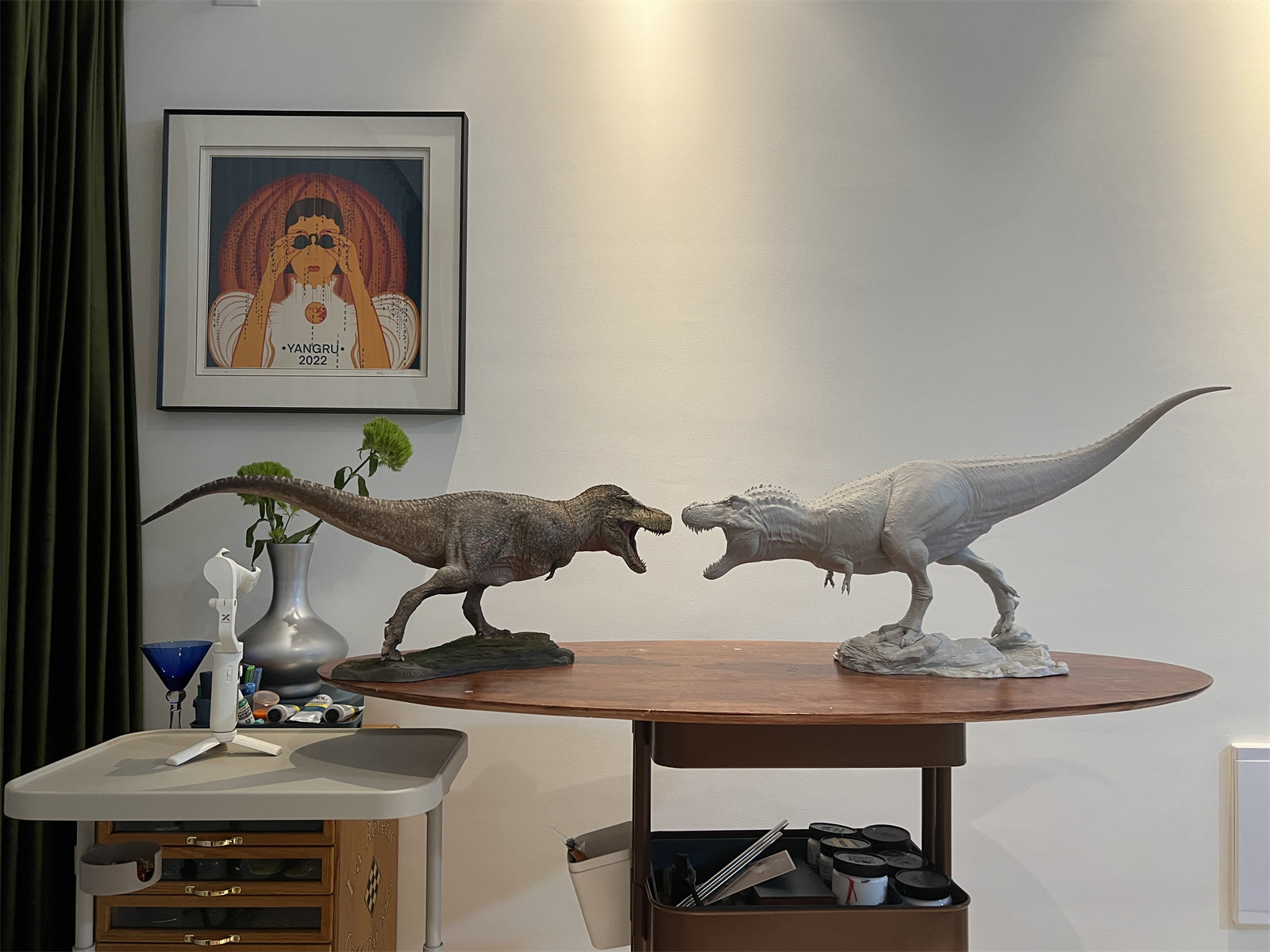 1/18 Tyrannosaurus Rex Rambo Scene Statue