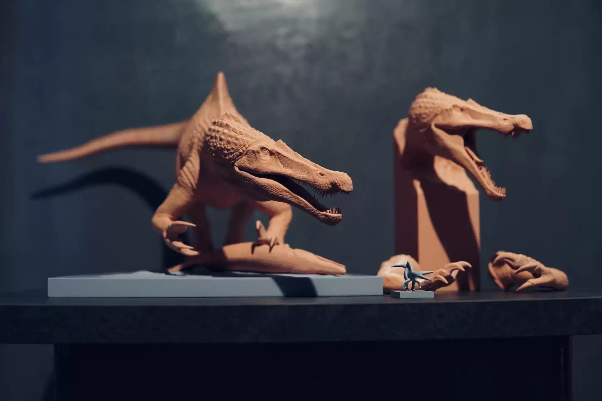 CROSS COLOR 1/15 Suchomimus Model Unpainted Kit