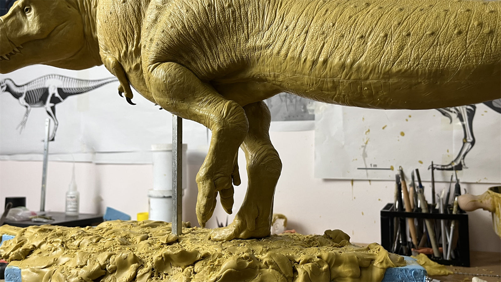 1:15 Scale Tyrannosaurus Rex Scene Model
