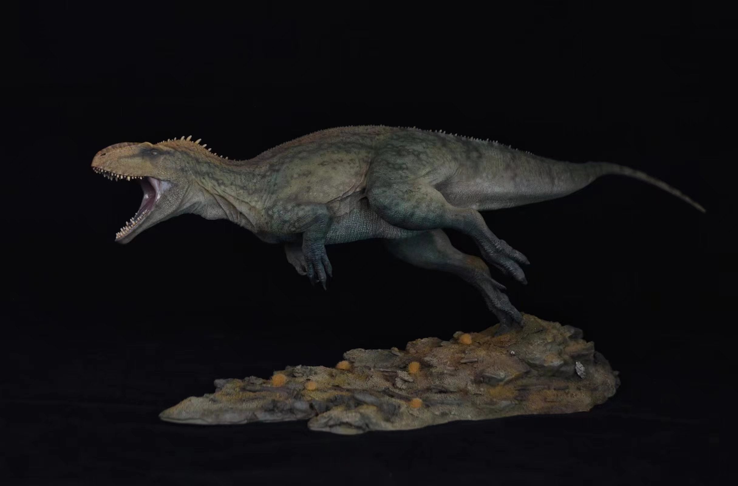 MK Studio 1:20 Scale Sinraptor Couple Scene Statue