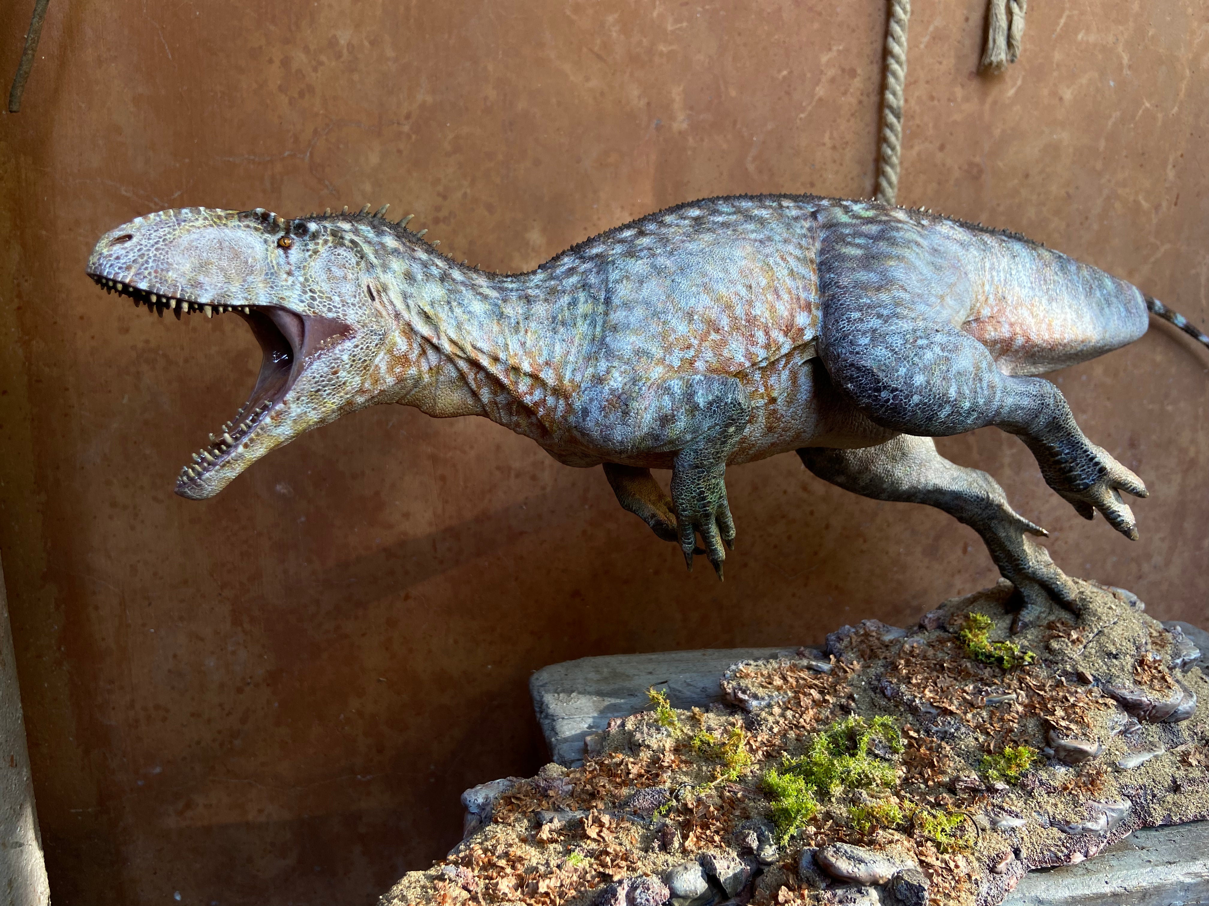 MK Studio 1:20 Scale Sinraptor Couple Scene Statue