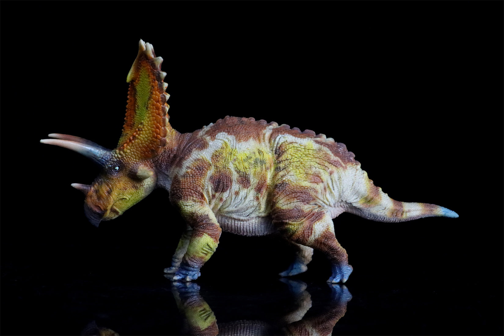 HAOLONGGOOD 1:35 Scale Pentaceratops Model