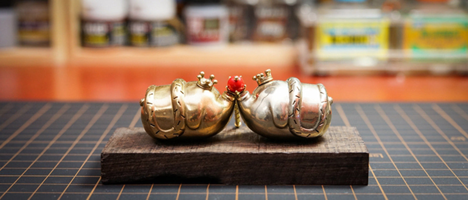 KONGZOO Brass Pig Model